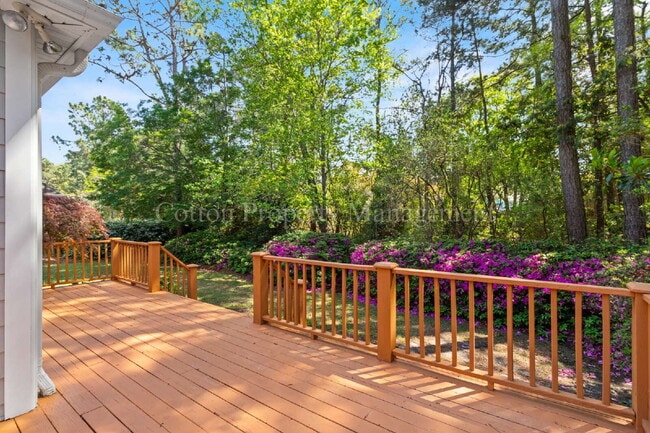 Building Photo - 4728 Wedgefield Dr