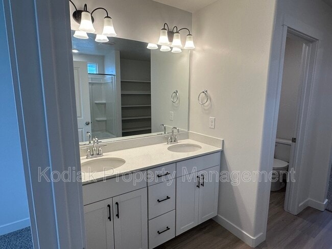 Building Photo - 1028 E Bigelow Ave