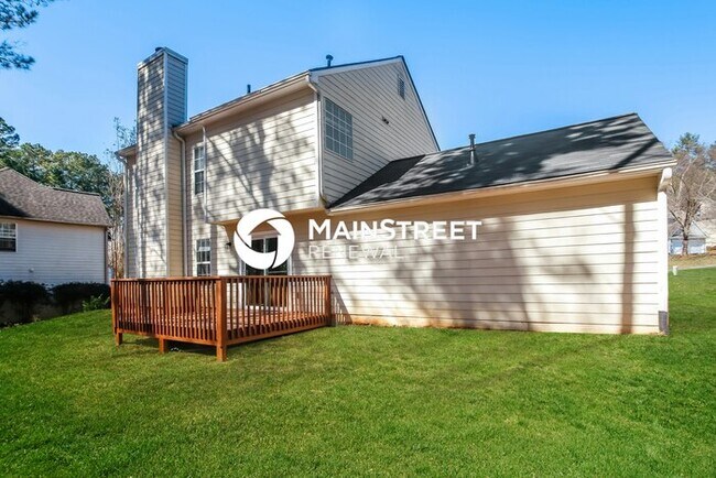 Building Photo - 3 Bedroom Pet-Friendly Home in Marietta, GA with Main Street Renewal