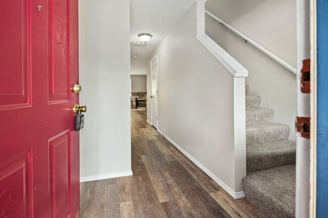 Building Photo - 6133SE