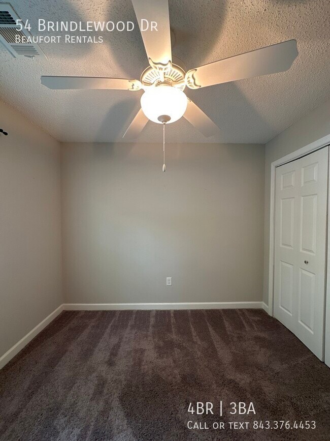 Building Photo - 54 Brindlewood Dr