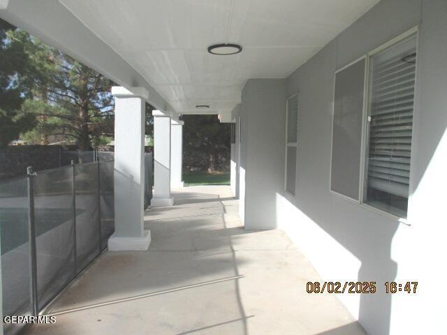 Building Photo - 525 Rosinante Rd