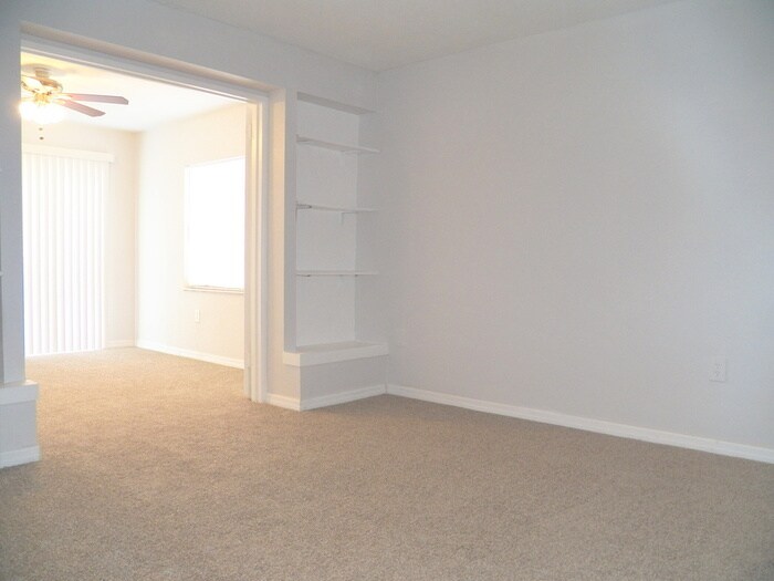 Building Photo - 7109 Vallejo Way