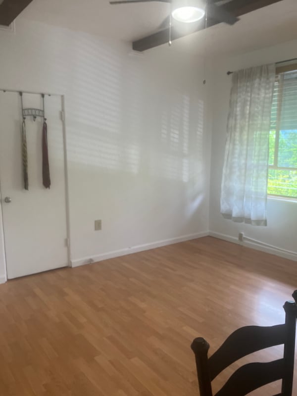 Building Photo - 190 Lubeck Rd