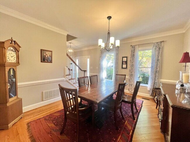 Building Photo - 9105 Kirkhill Dr