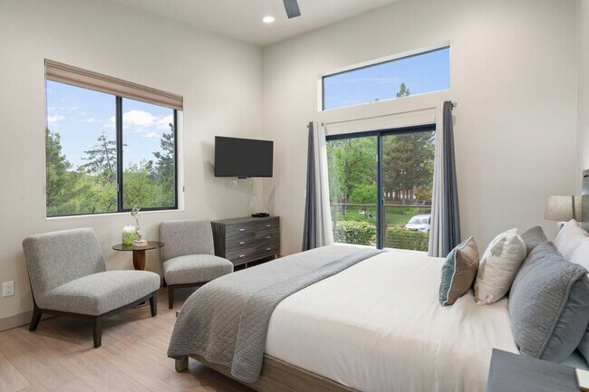 Building Photo - 30 Moondance Ln