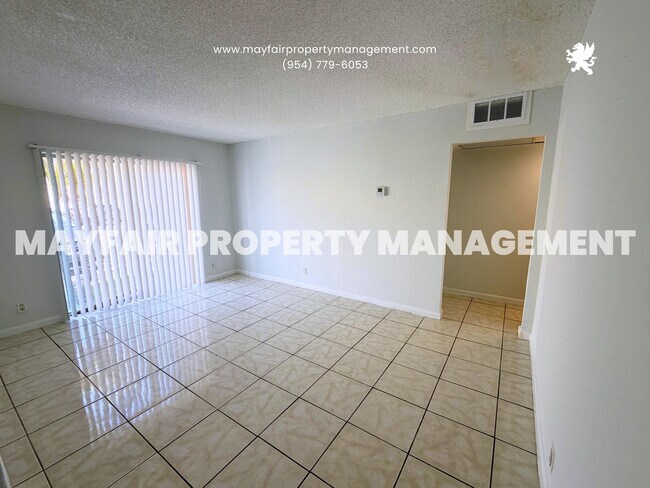 Building Photo - 4521 Treehouse Ln