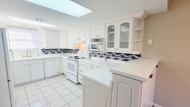 Building Photo - 6601 Pridgen St