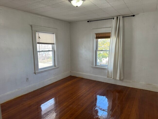 Building Photo - 51 Flynt St
