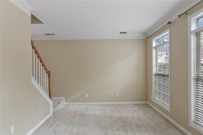 Building Photo - 2109 Berryhill Cir SE