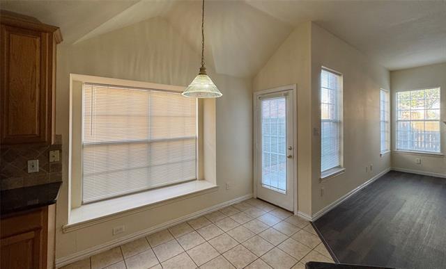 Building Photo - 405 Colony Dr