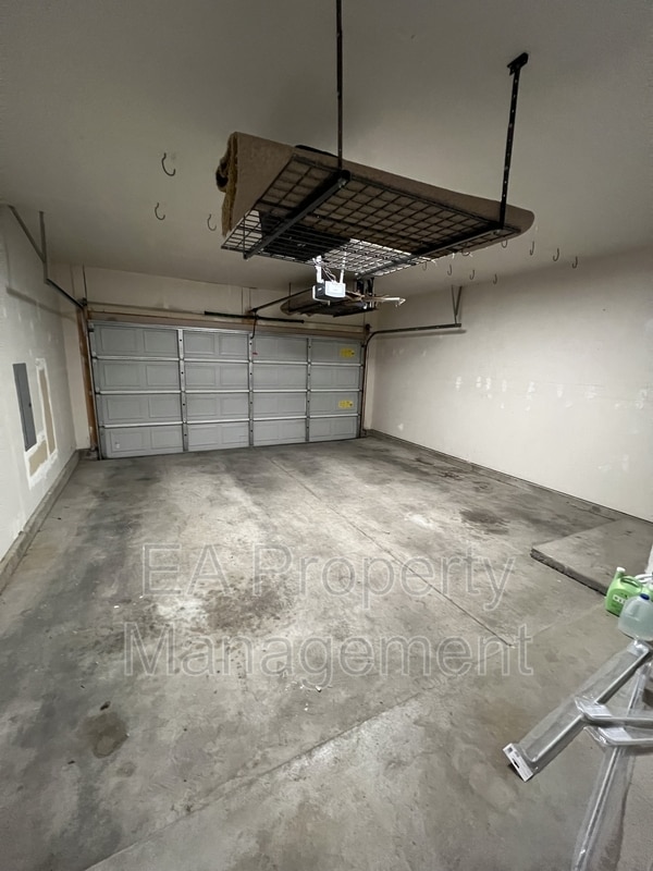 Building Photo - 7124 Eagle Canyon Rd NE
