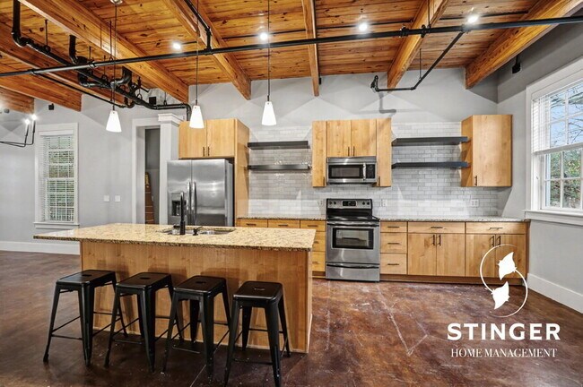 Building Photo - 1 Market-2