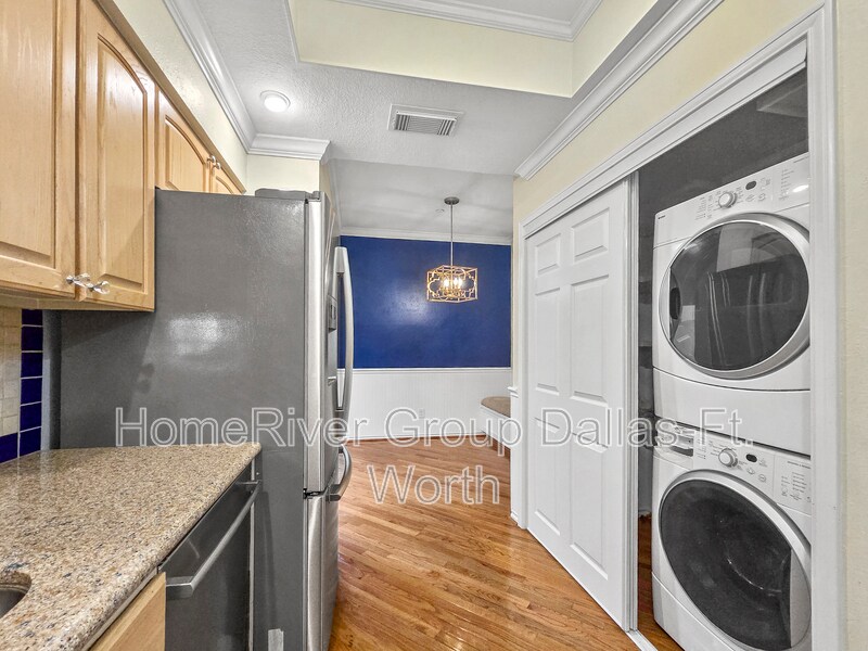 Building Photo - 8610 Turtle Creek Blvd