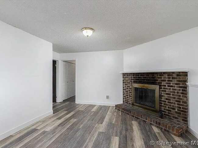 Building Photo - 4518 Ontario Ave
