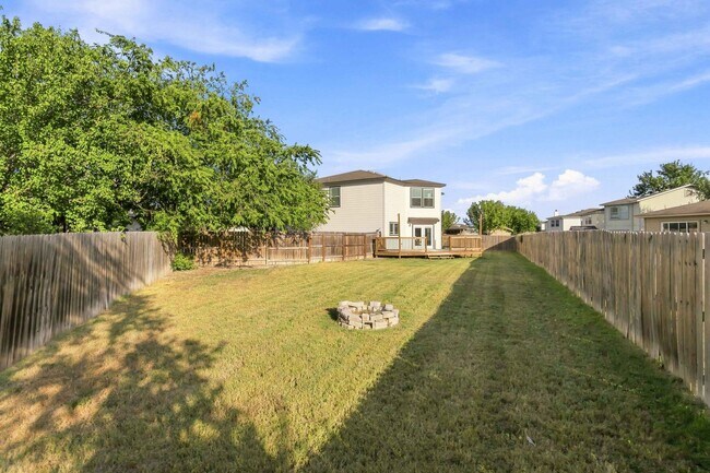 Building Photo - 1412 Prairie Rock