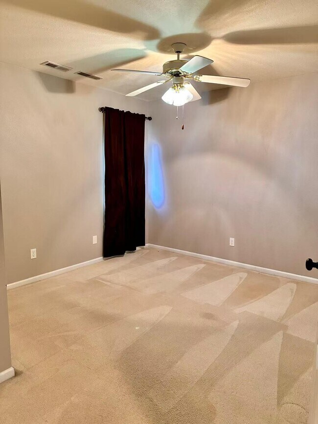 Building Photo - 1110 Brookedale Ct