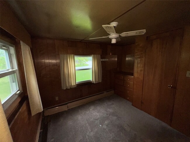Building Photo - 26518 PA-267