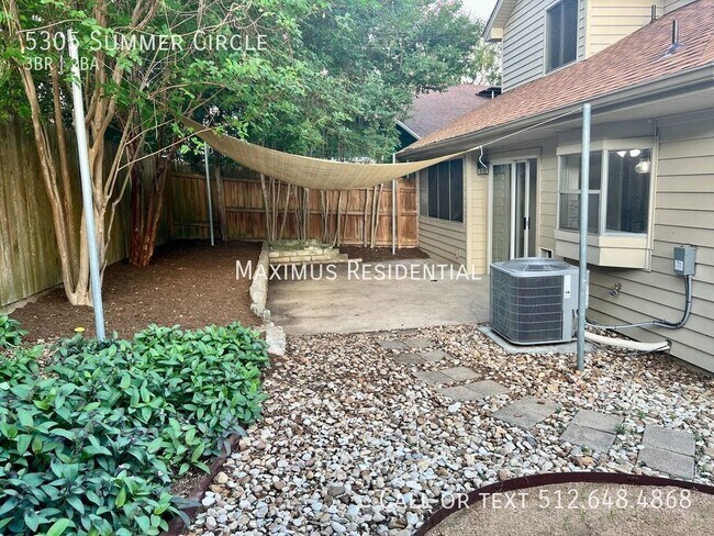 Building Photo - 5305 Summer Cir