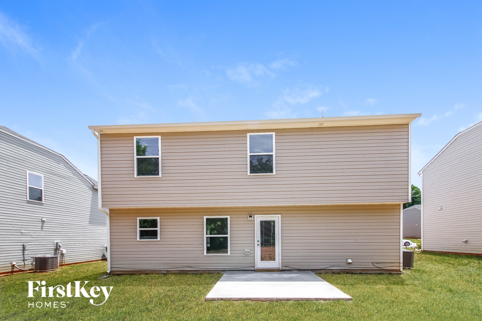Building Photo - 206 Glenoaks Dr