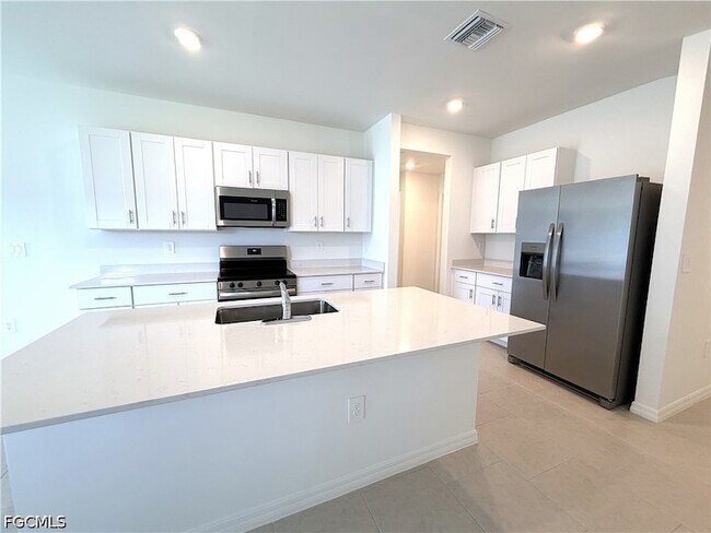 Building Photo - 4062 San Felice Ln