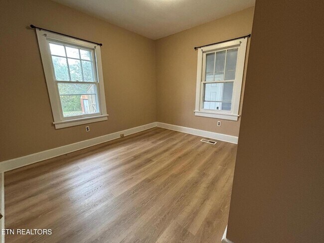 Building Photo - 7005 Washington Pike