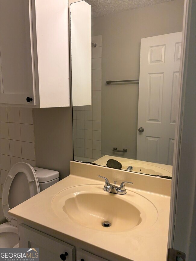 Building Photo - 724 Morningside Ln