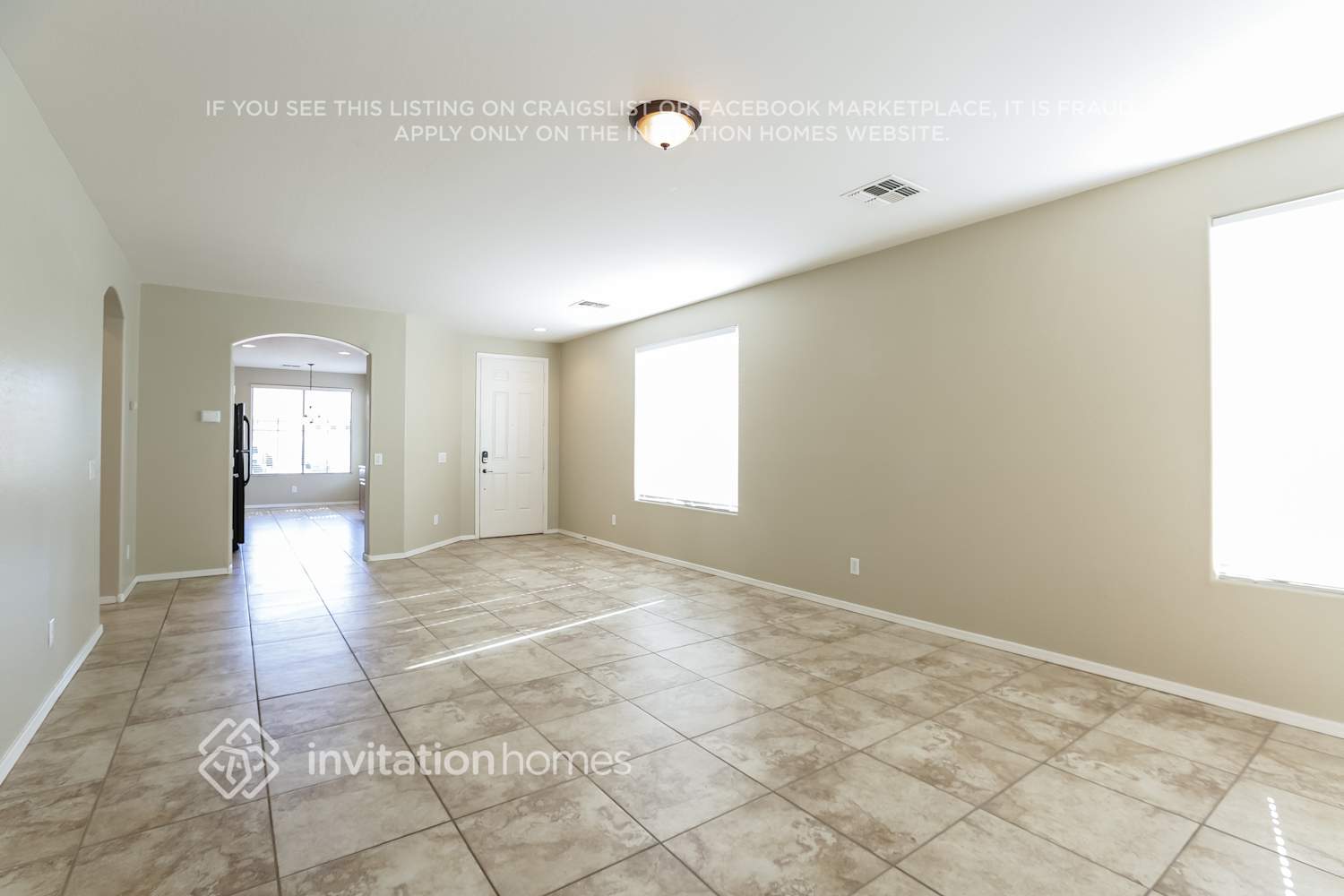 Building Photo - 10205 W Cordes Rd