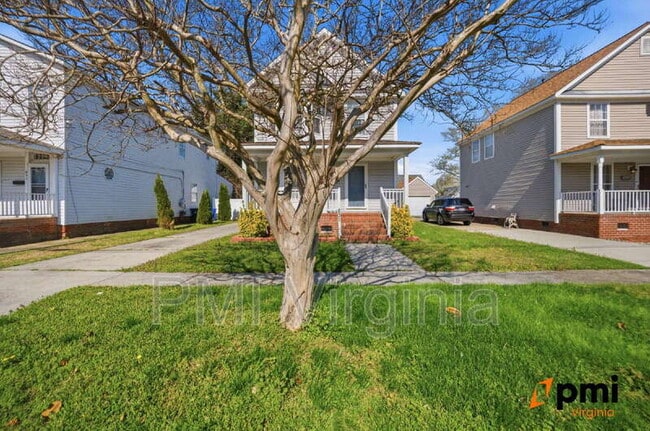 Building Photo - 831 Marshall Ave