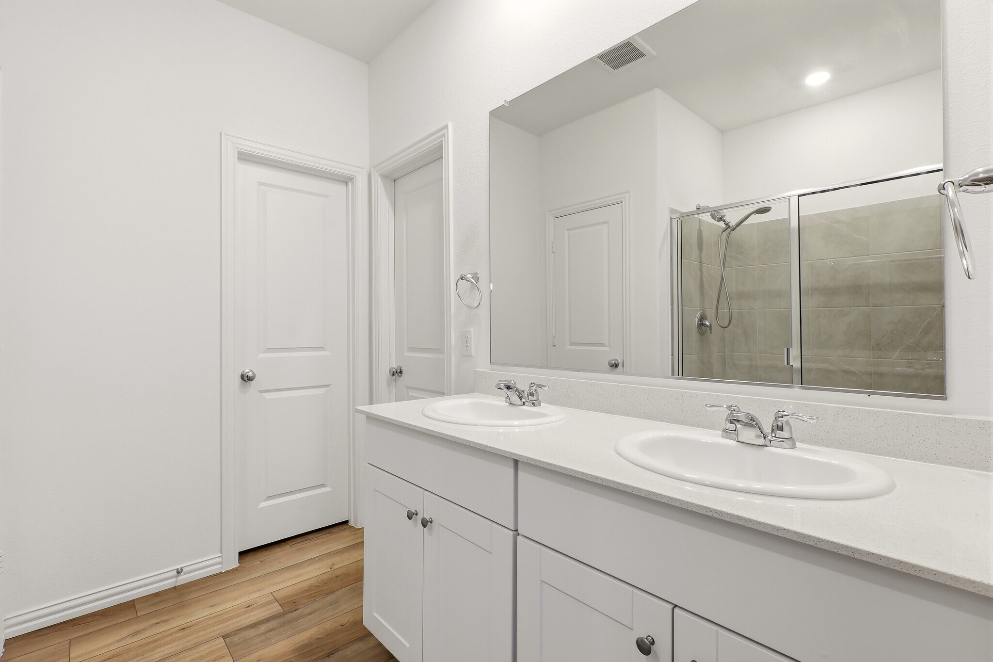 Building Photo - 5105 Greywing Dr