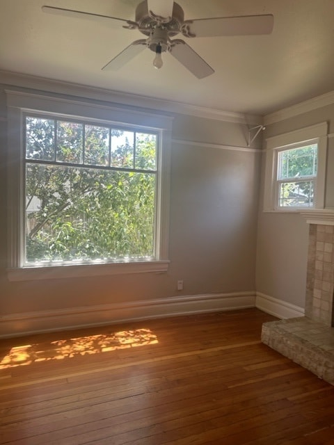 Living Room - 2345 Portland St