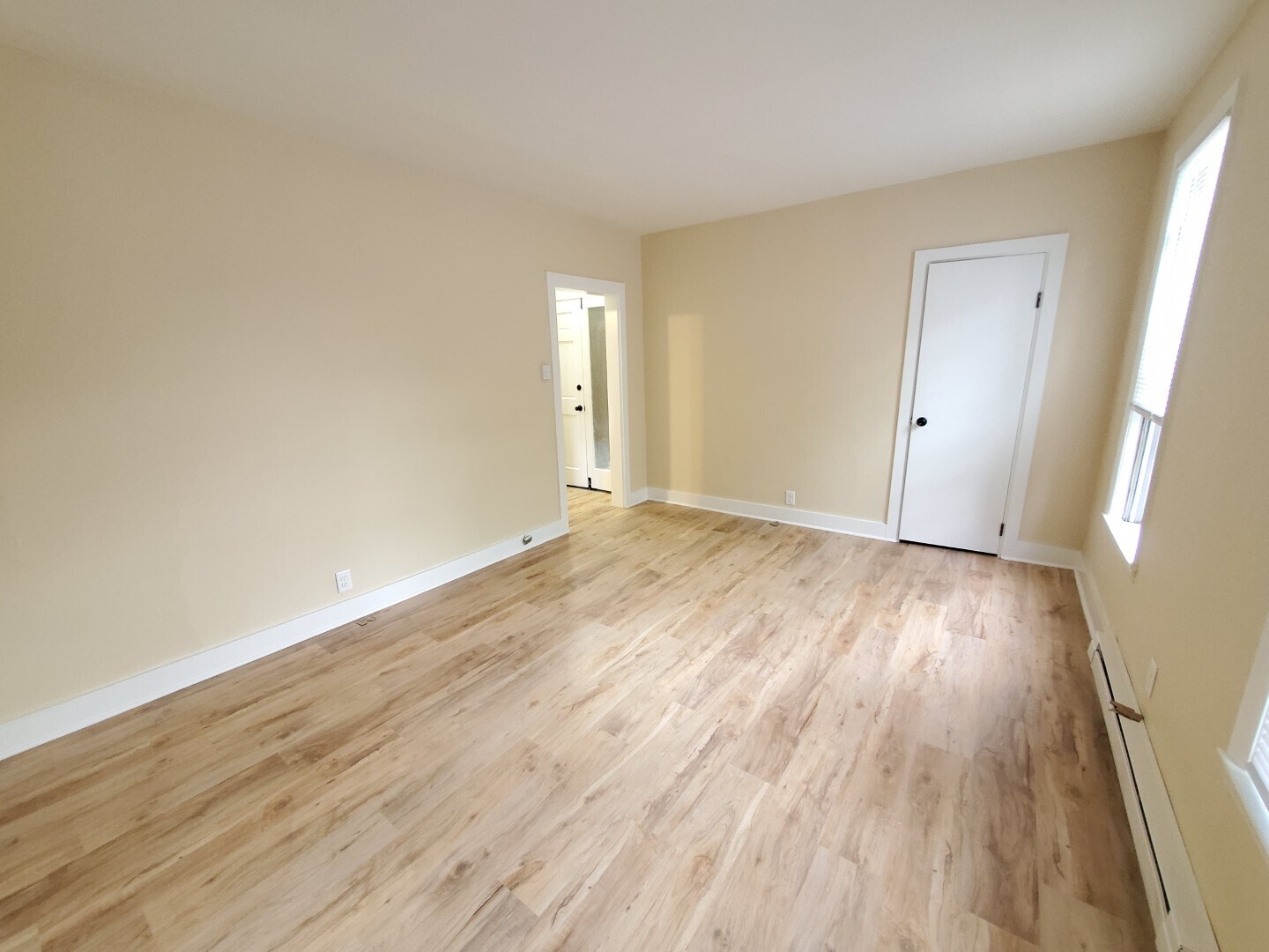 Living Room - 368 E 2nd St