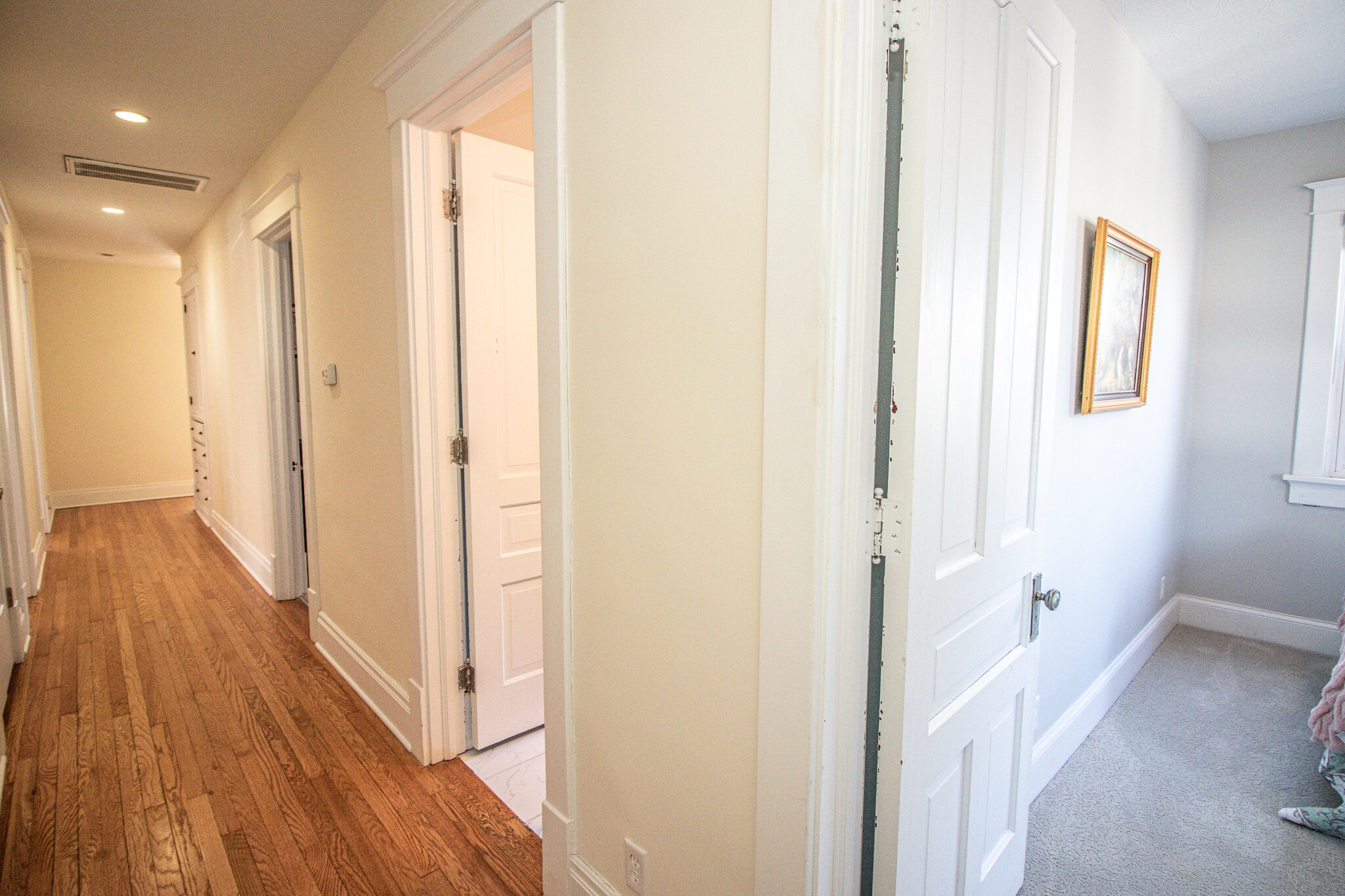 Building Photo - 1204 Columbia St