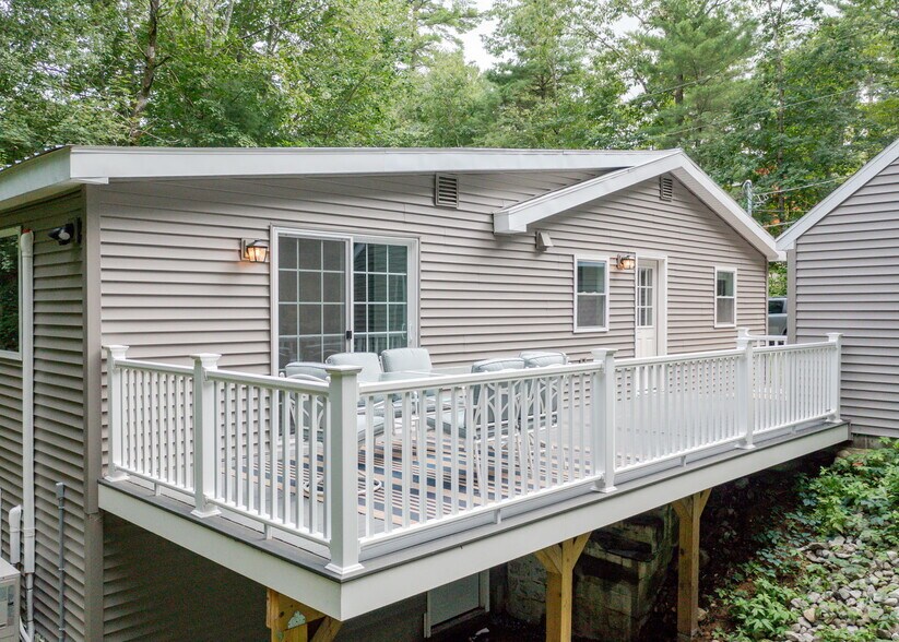 Building Photo - 26 Aquila Rd