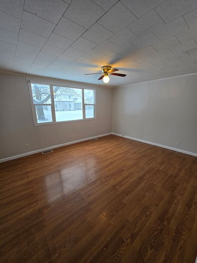 Building Photo - 2317 Richmond Ave