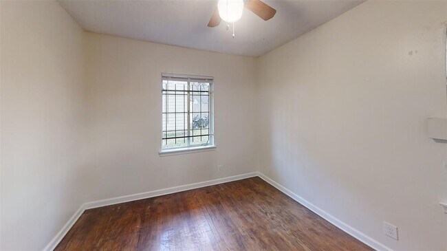 Building Photo - 11314 Courtshire Dr