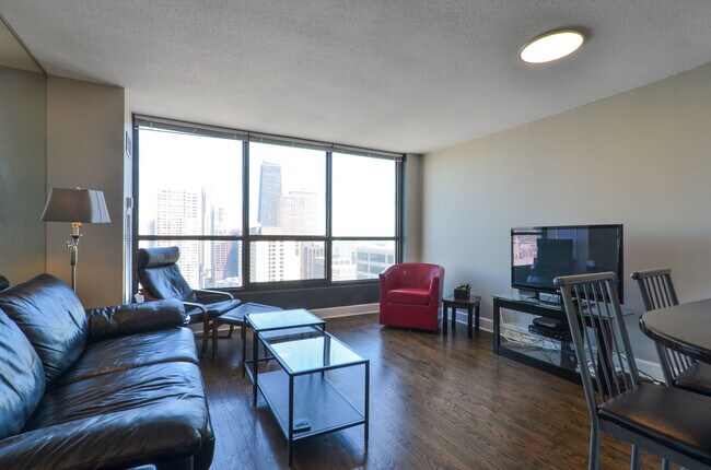 Building Photo - 405 N Wabash Ave