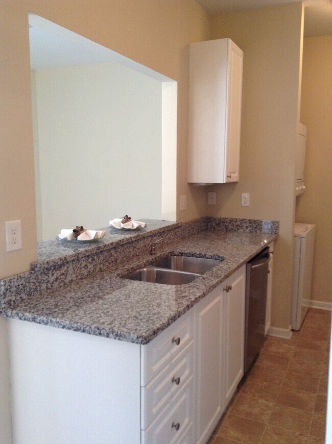 Building Photo - The Villas at Bellamy