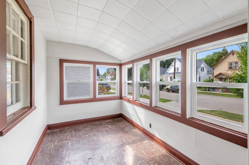 Building Photo - 826 Doty St