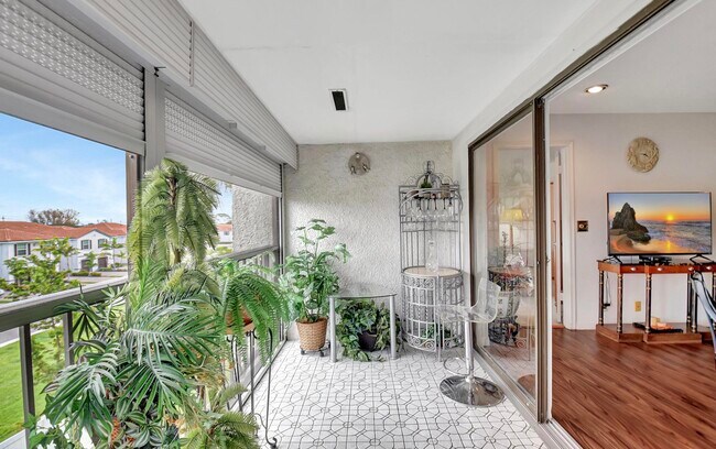 Building Photo - 4070 Tivoli Ct