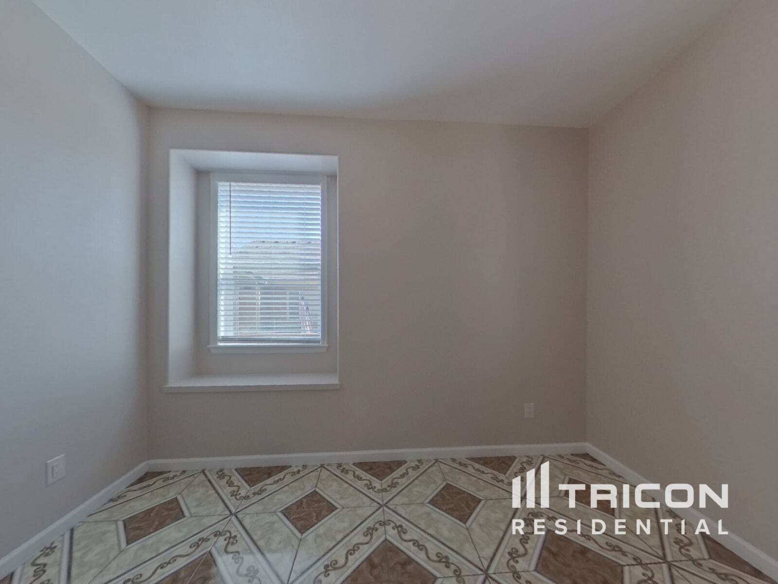 Building Photo - 15577 East 115th Place