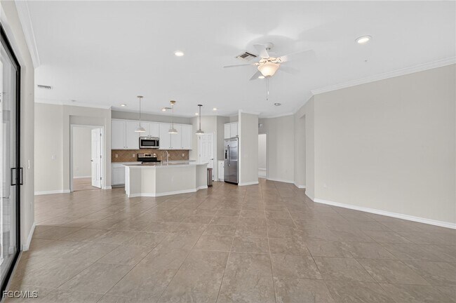 Building Photo - 11773 Grand Belvedere Way