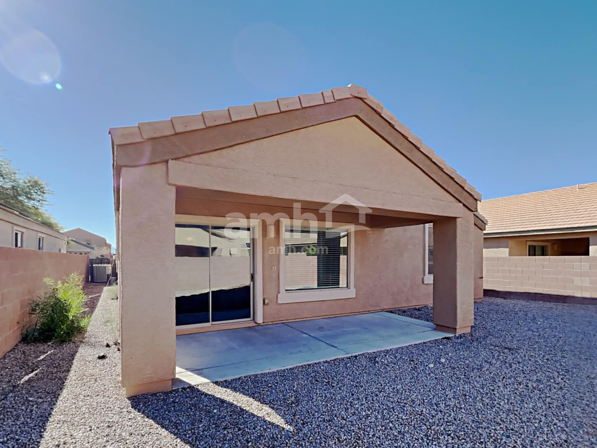 Building Photo - 4013 E Shadow Branch Dr