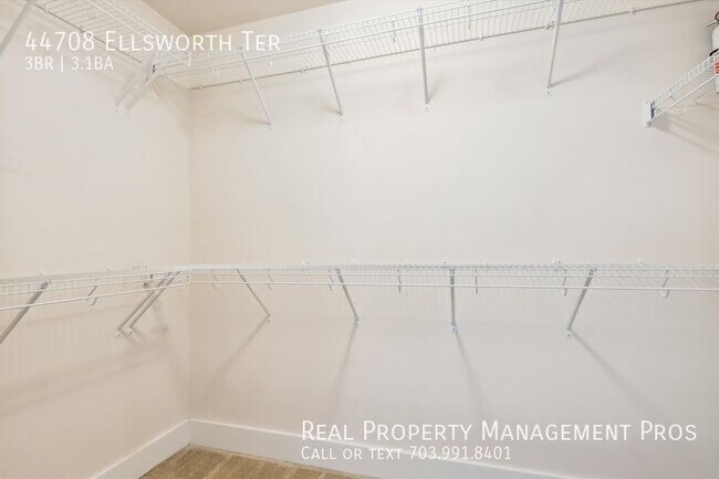 Building Photo - 44708 Ellsworth Terrace