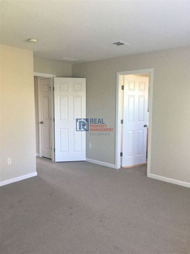 Building Photo - 4011 San Marco Dr