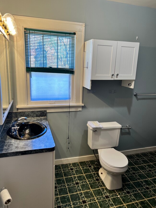 Bathroom - 4351 Dover Center Rd