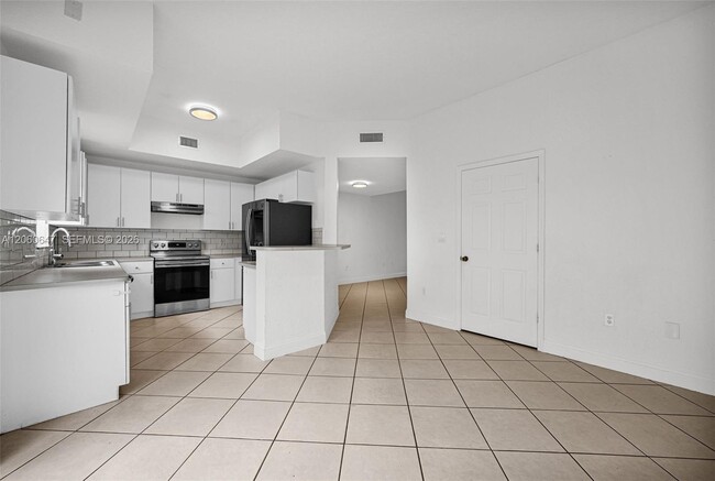 Building Photo - 8885 SW 221st Terrace