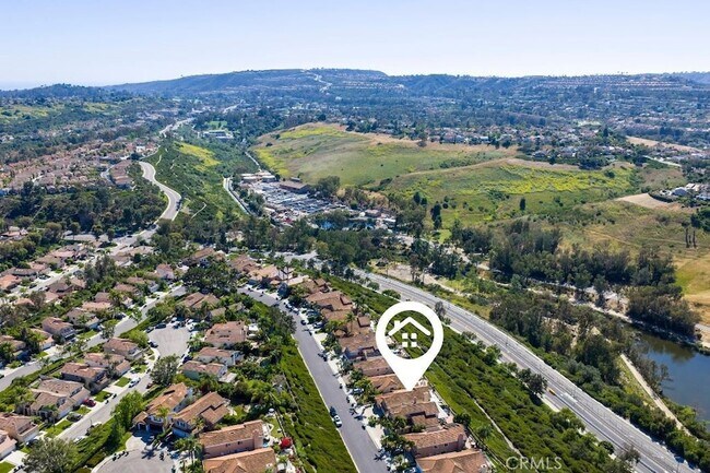 Building Photo - 28921 Via Pasatiempo