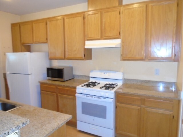 Building Photo - 3913 Sweet Pine St