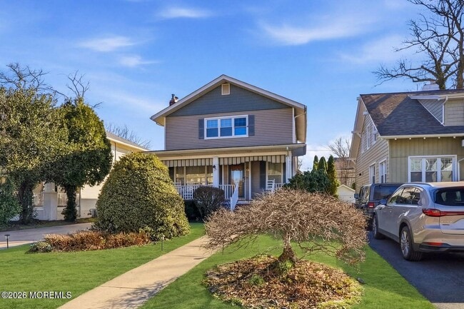 Building Photo - 304 Grassmere Avenue